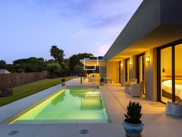3 bedroom Villa for sale in Sant Vicenç de Montalt with pool garage - € 1,480,000 (Ref: 10009713)