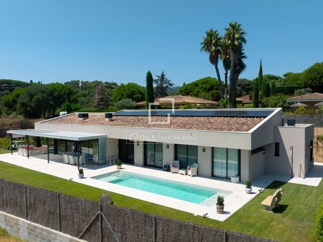 3 bedroom Villa for sale in Sant Vicenç de Montalt with pool garage - € 1,480,000 (Ref: 10009713)