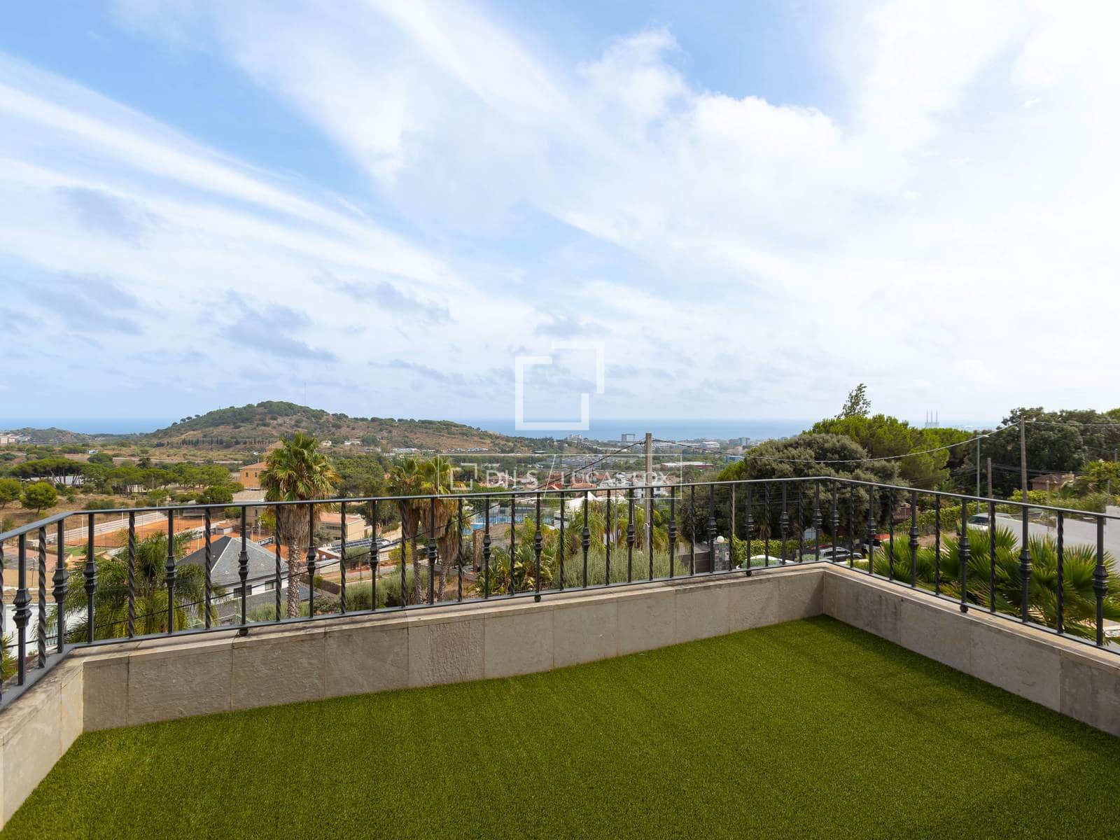 6 sovrum Villa till salu i Badalona med pool garage - 1 995 000 € (Ref: 10011850)