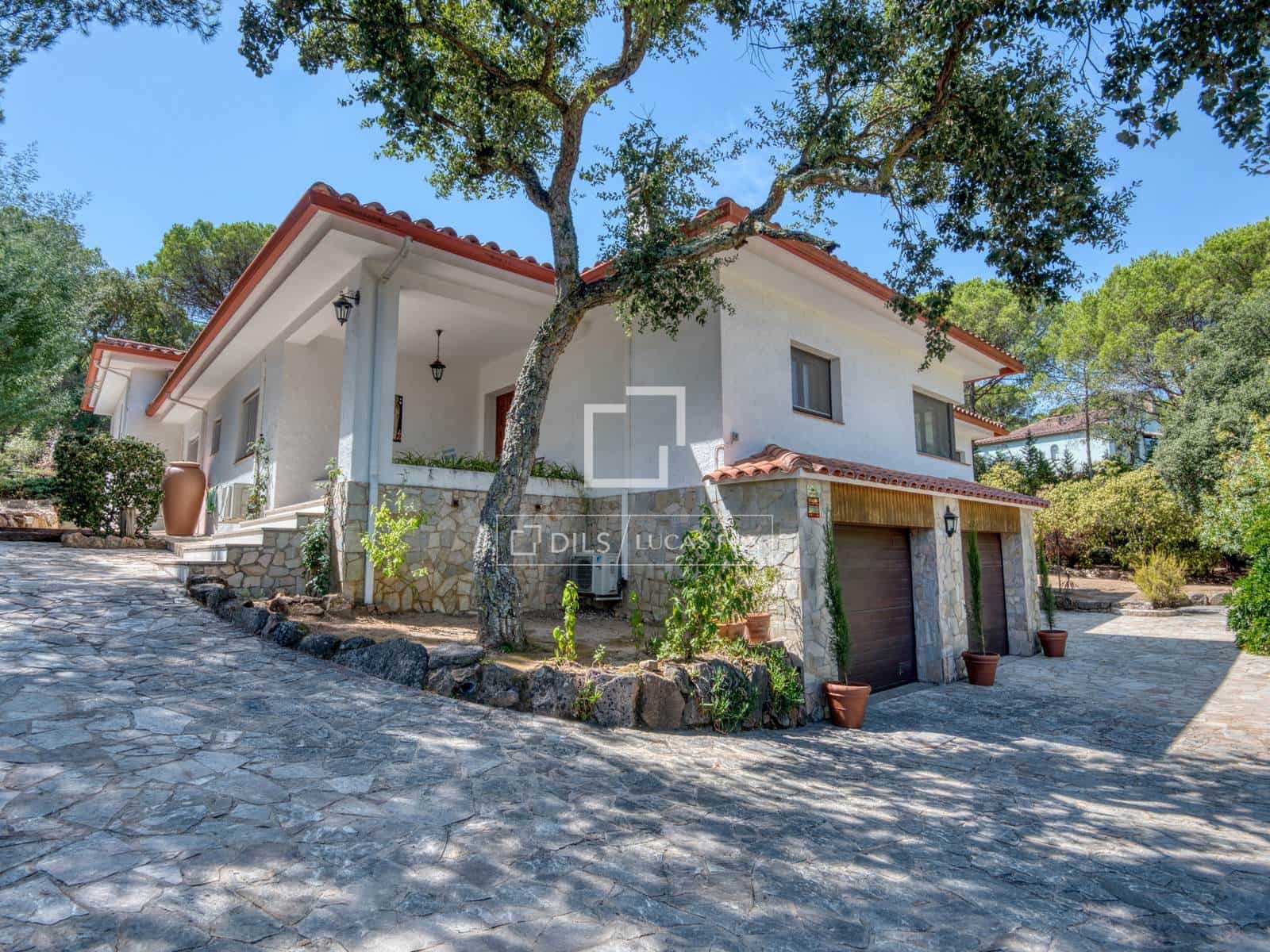 4 slaapkamer Villa te koop in Santa Cristina d'Aro met zwembad garage - € 725.000 (Ref: 10011851)