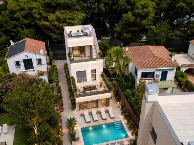 5 camera da letto Villa in vendita in Sitges con garage - 2.400.000 € (Rif: 10012461)