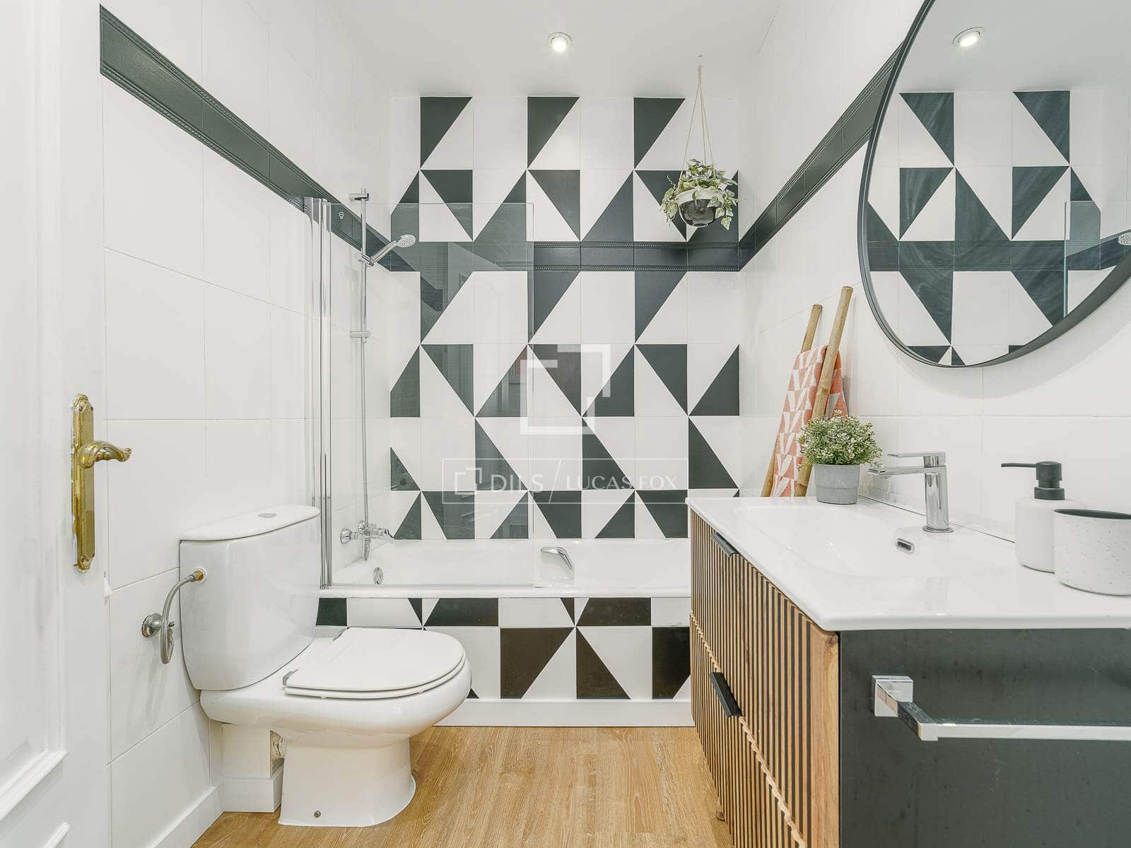 4 soverom Penthouse til salgs i Barcelona by - € 995 000 (Ref: 10014241)