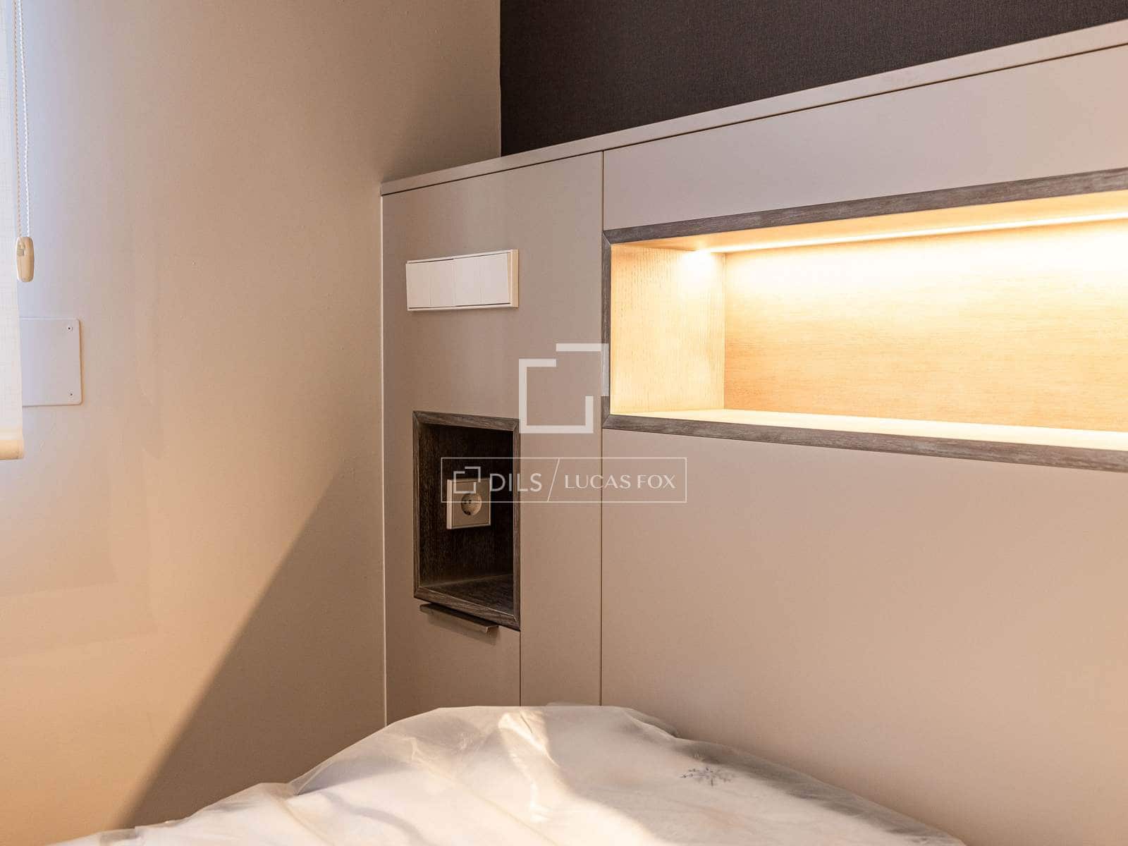 1 quarto Apartamento para arrendar em Madrid cidade - 2 950 € (Ref: 10014778)