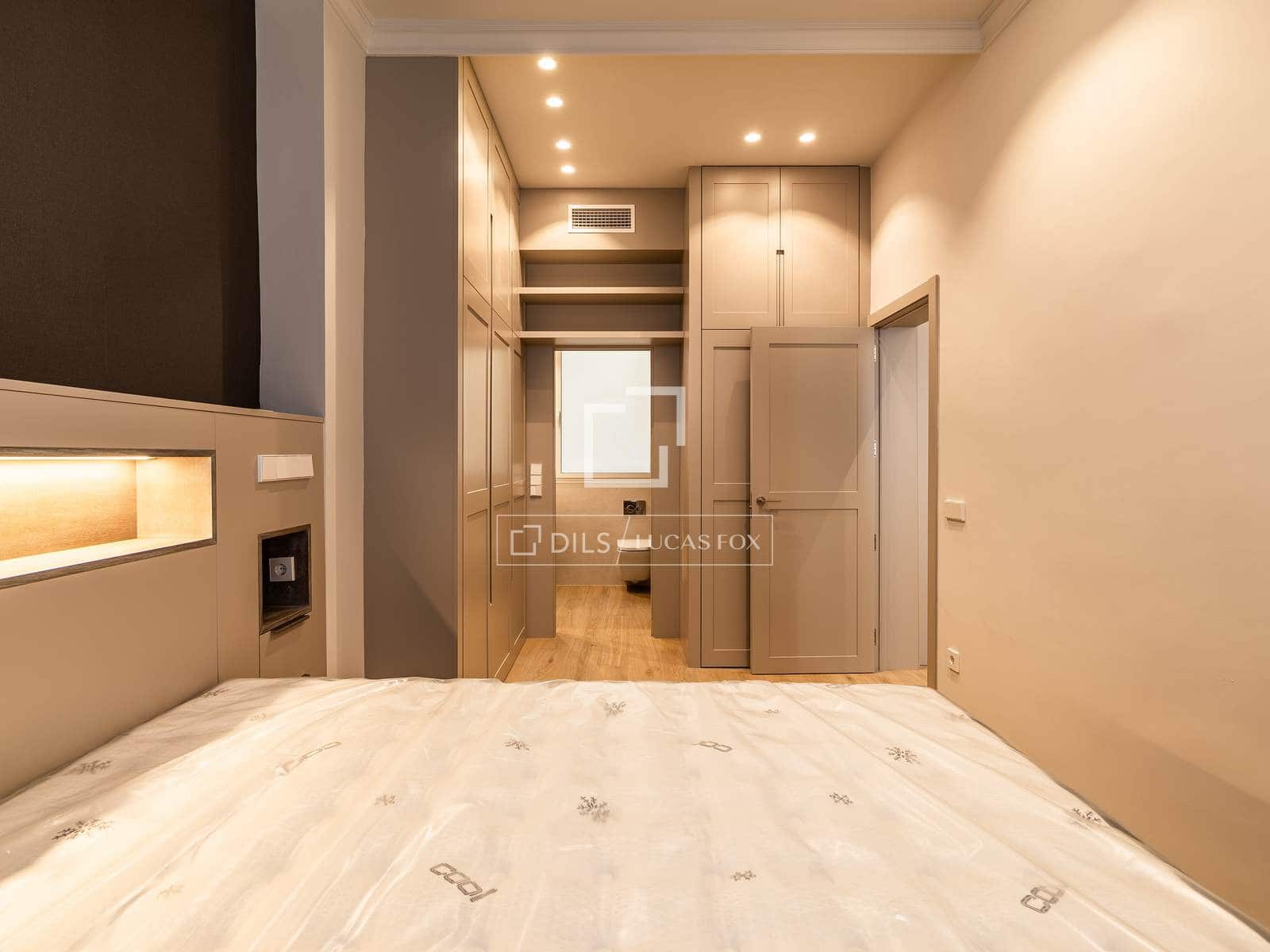 1 quarto Apartamento para arrendar em Madrid cidade - 2 950 € (Ref: 10014778)