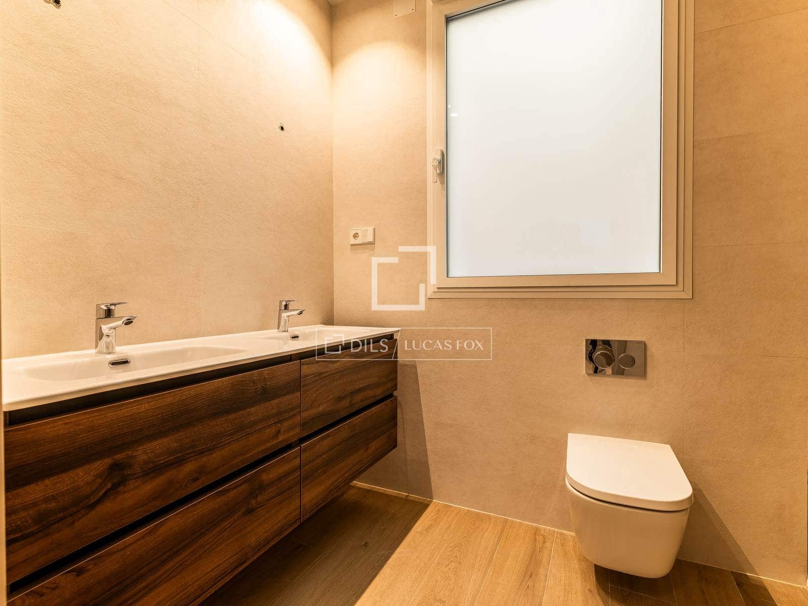 1 quarto Apartamento para arrendar em Madrid cidade - 2 950 € (Ref: 10014778)