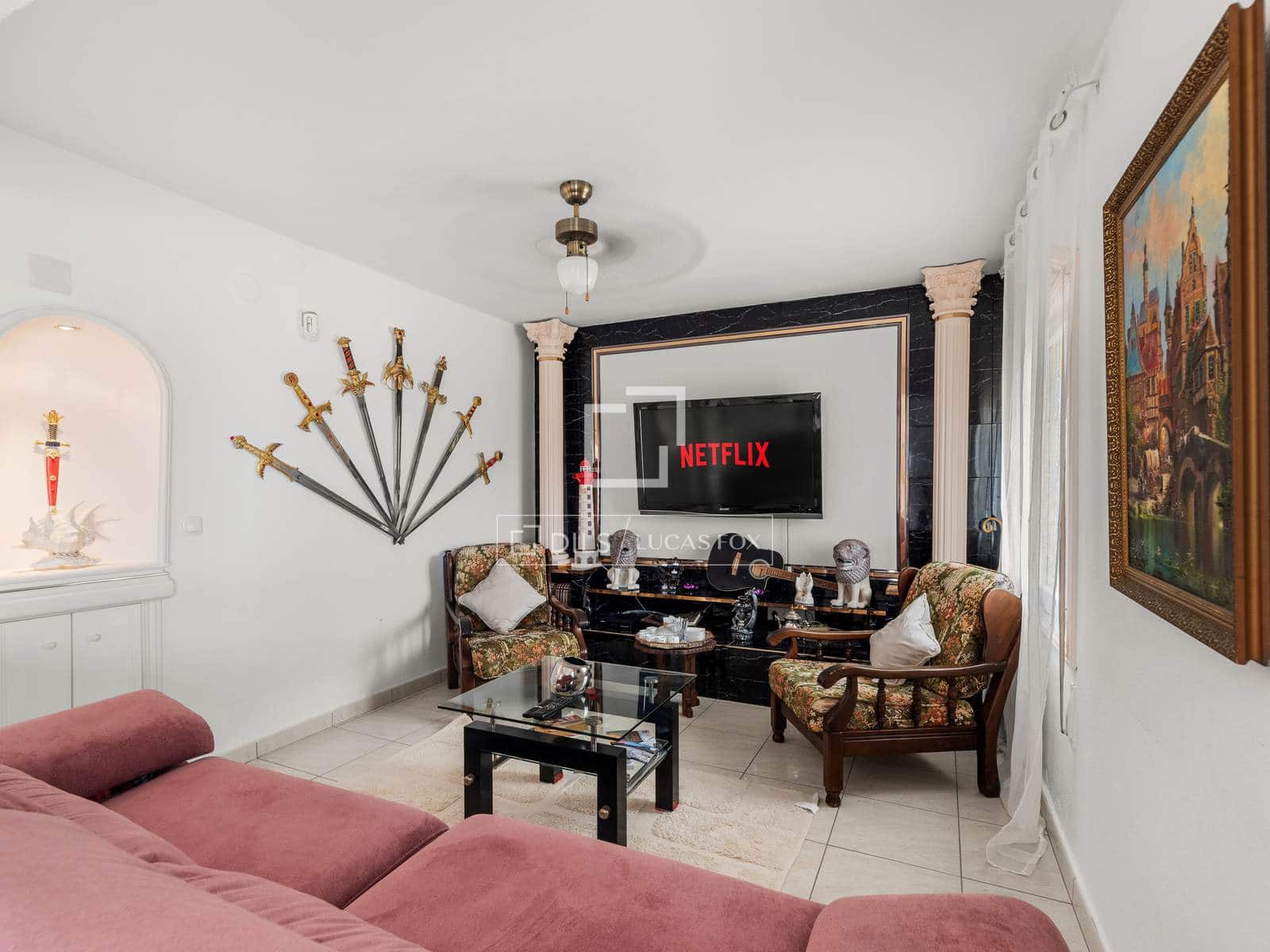 4 bedroom Villa for sale in Calpe / Calp with pool garage - € 595,000 (Ref: 10014779)