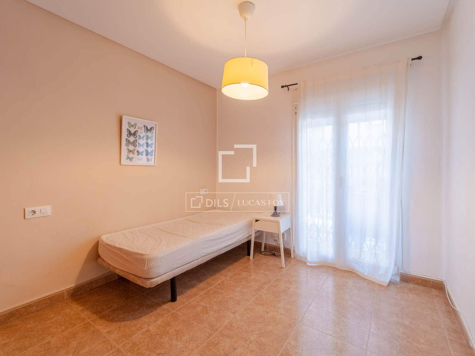 2 makuuhuone Huoneisto vuokrattavana paikassa Valencia kaupunki - 1 500 € (Ref: 10014860)