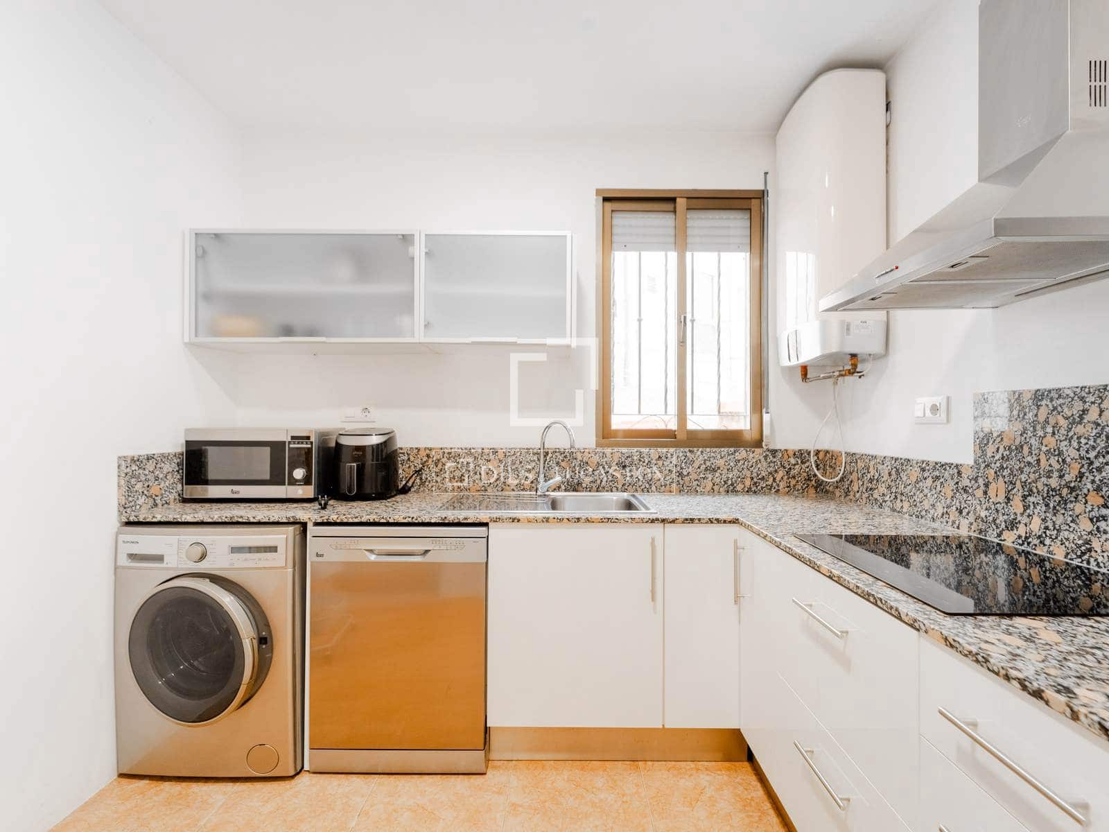 2 makuuhuone Huoneisto vuokrattavana paikassa Valencia kaupunki - 1 500 € (Ref: 10014860)
