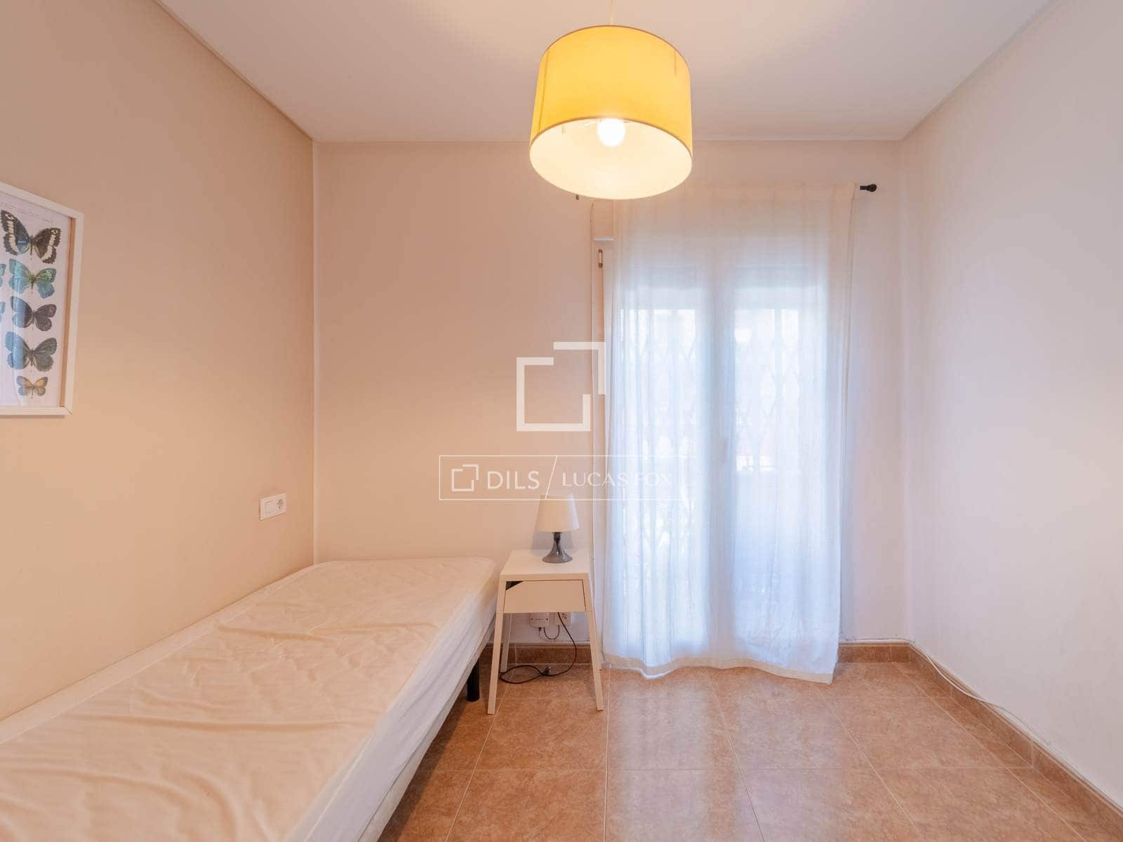 2 makuuhuone Huoneisto vuokrattavana paikassa Valencia kaupunki - 1 500 € (Ref: 10014860)