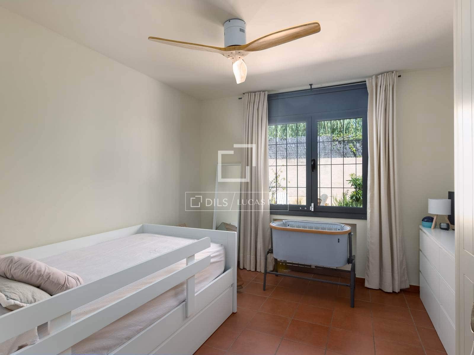 4 Zimmer Villa zu verkaufen in Sant Vicenc de Montalt mit Pool Garage - 1.250.000 € (Ref: 10014861)