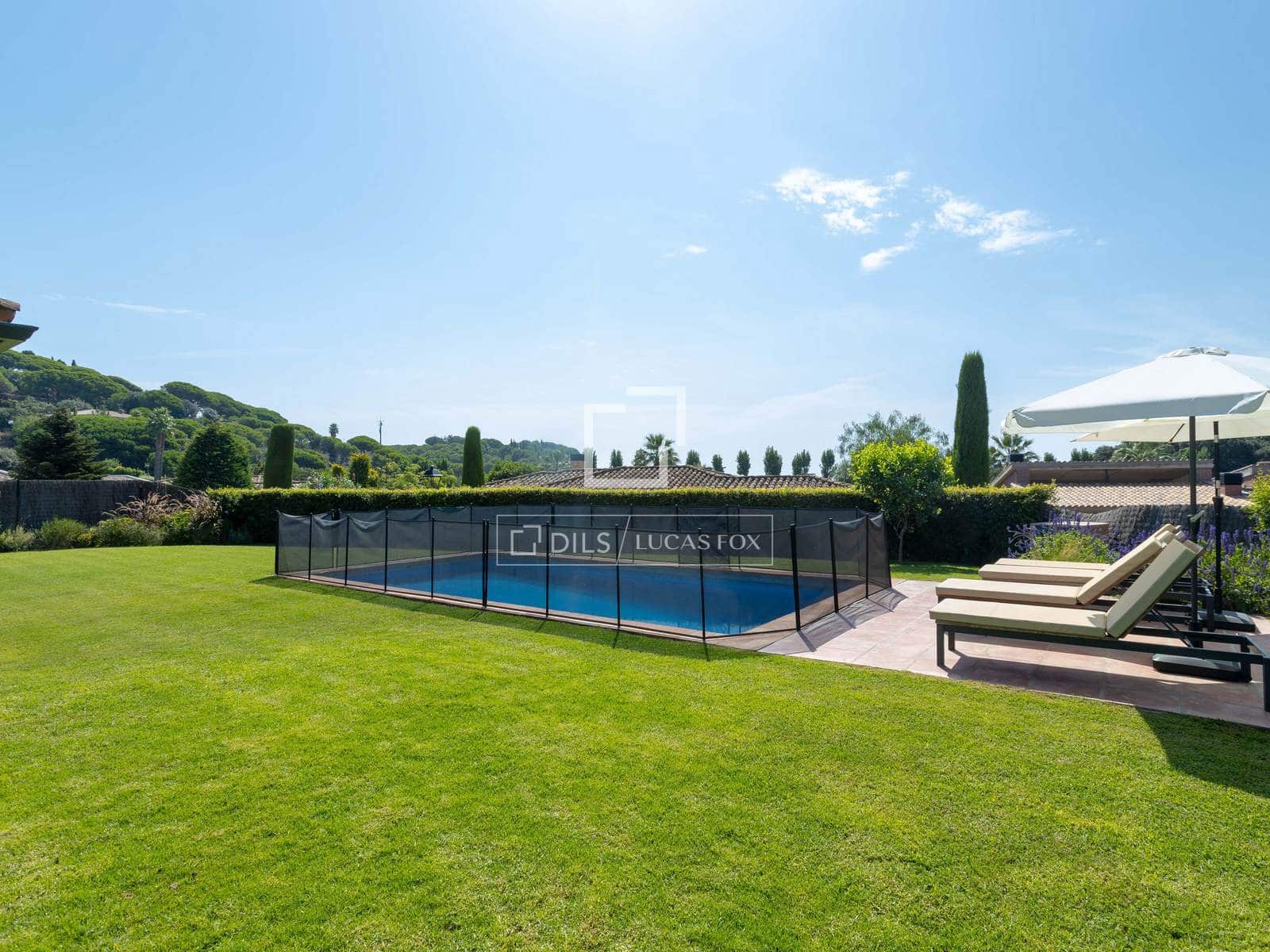4 Zimmer Villa zu verkaufen in Sant Vicenc de Montalt mit Pool Garage - 1.250.000 € (Ref: 10014861)