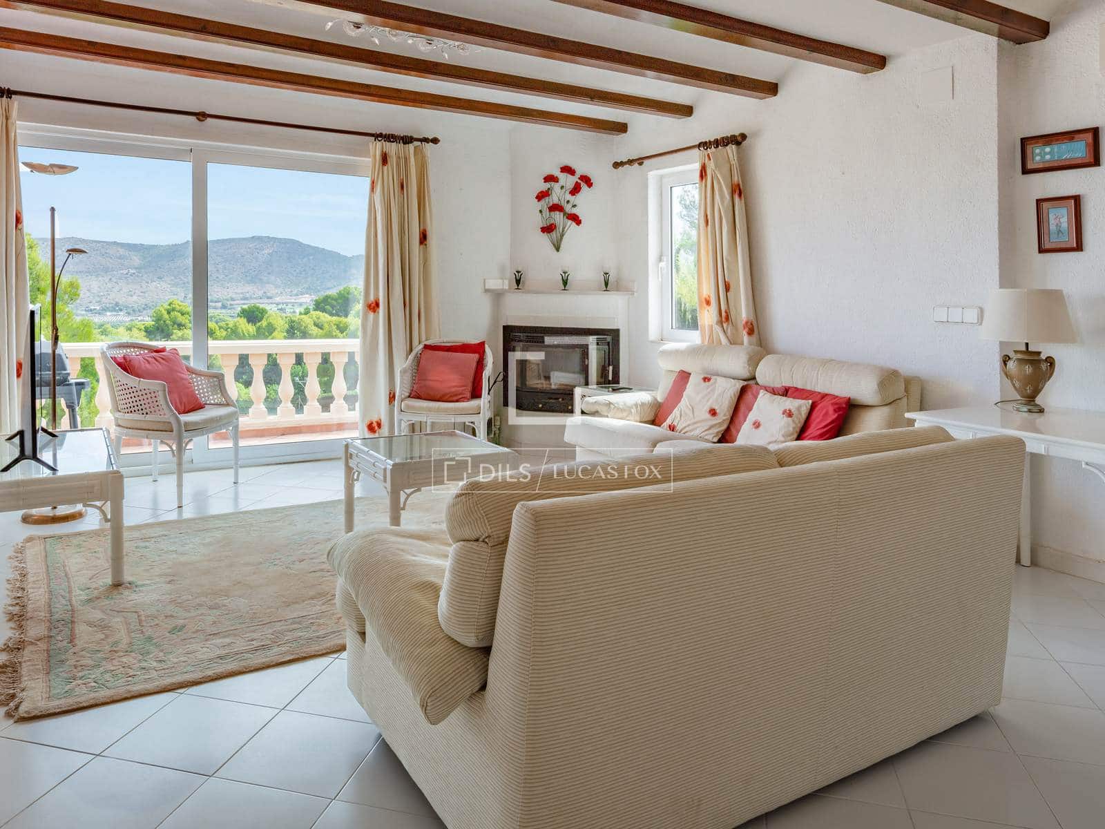 4 bedroom Villa for sale in La Sella with pool garage - € 750,000 (Ref: 10016497)