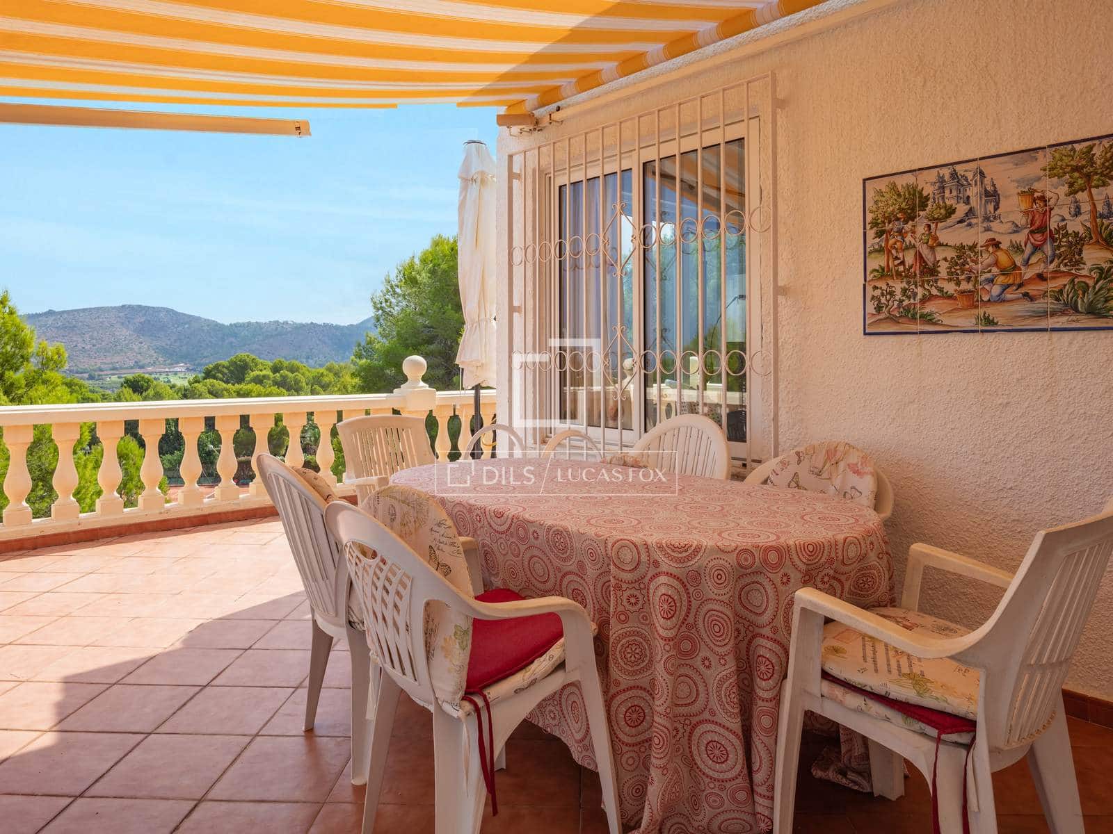 4 bedroom Villa for sale in La Sella with pool garage - € 750,000 (Ref: 10016497)