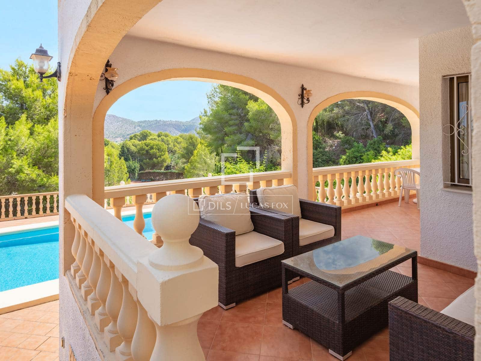4 bedroom Villa for sale in La Sella with pool garage - € 750,000 (Ref: 10016497)