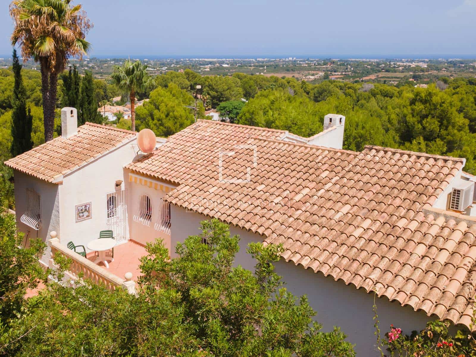 4 bedroom Villa for sale in La Sella with pool garage - € 750,000 (Ref: 10016497)