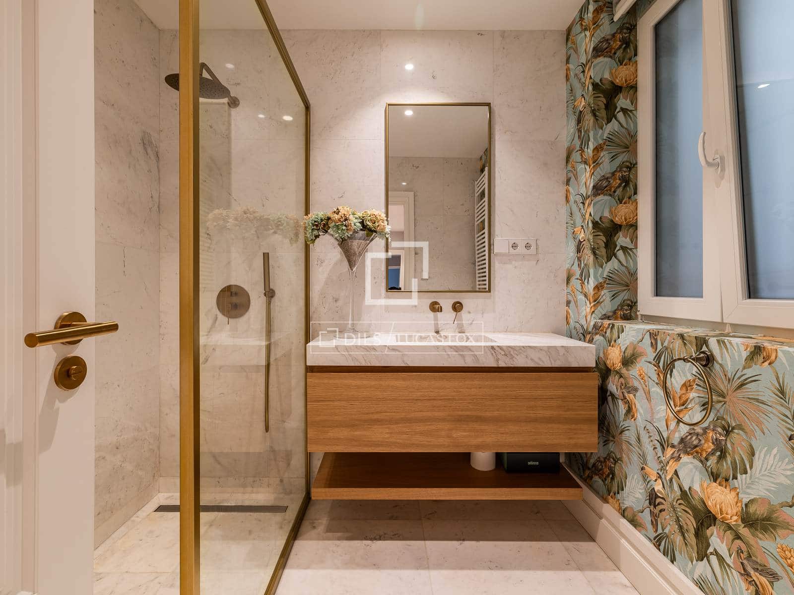 4 bedroom Apartment for sale in Madrid city with garage - € 3,800,000 (Ref: 10016649)