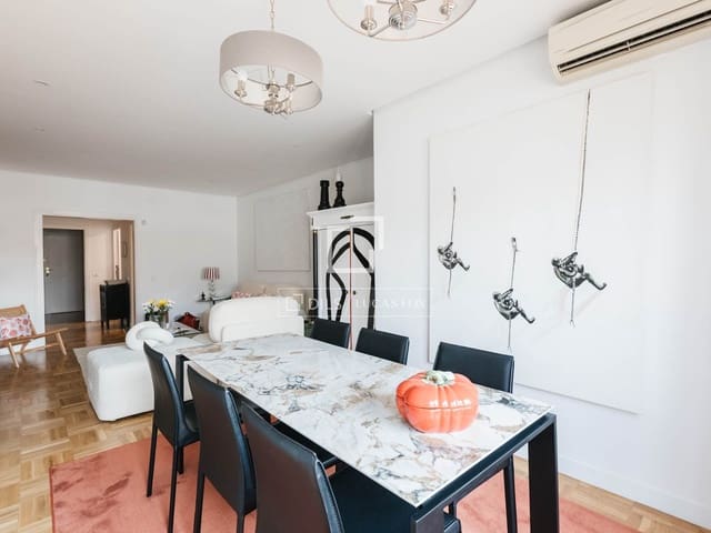 4 Zimmer Apartment zu vermieten in Recoletos, Madrid Stadt mit Garage - 3.200 € (Ref: 10016650)
