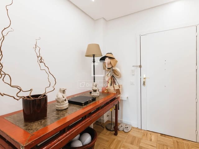 4 Zimmer Apartment zu vermieten in Recoletos, Madrid Stadt mit Garage - 3.200 € (Ref: 10016650)