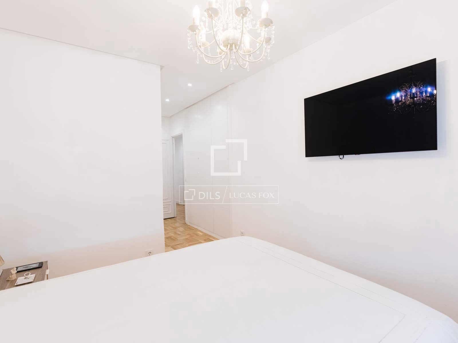 4 Zimmer Apartment zu vermieten in Madrid Stadt mit Garage - 3.200 € (Ref: 10016650)