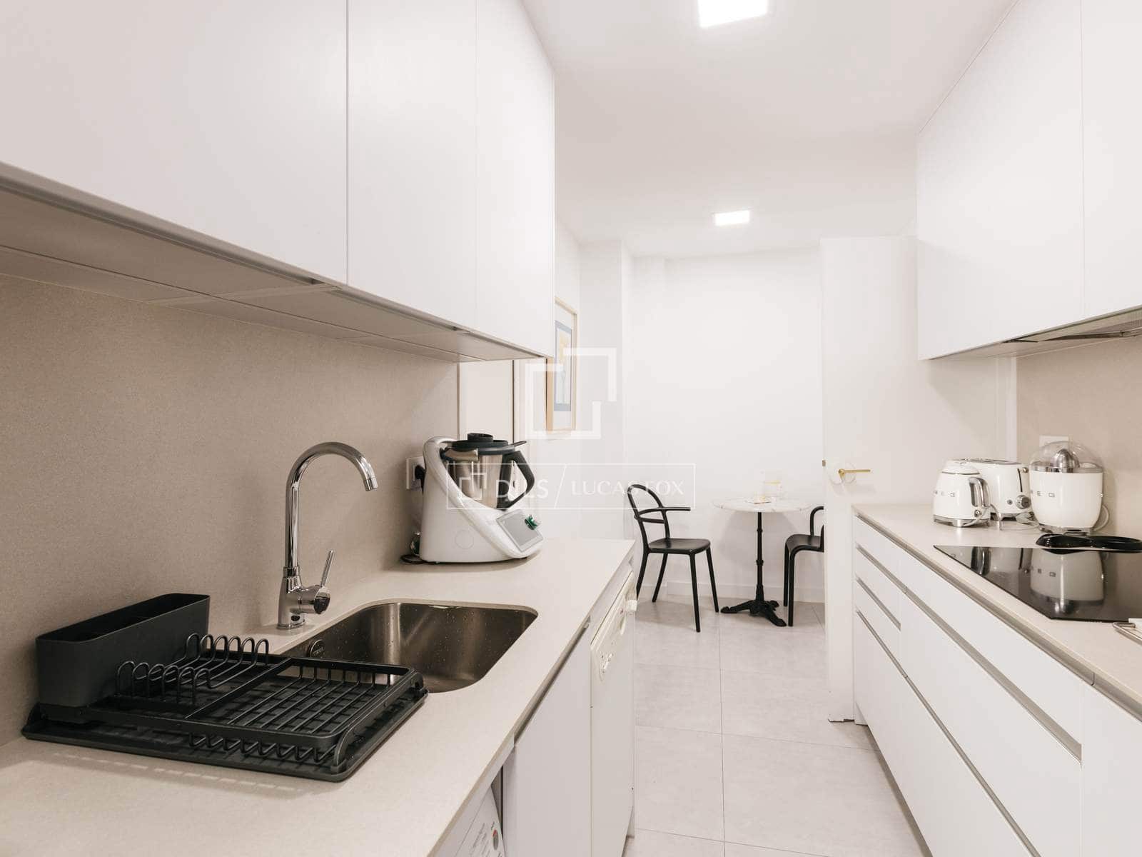 4 Zimmer Apartment zu vermieten in Madrid Stadt mit Garage - 3.200 € (Ref: 10016650)