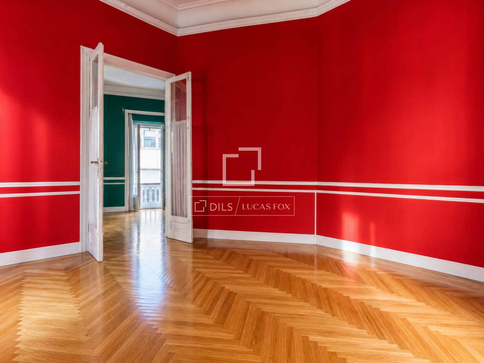 7 bedroom Apartment for sale in Madrid city - € 3,700,000 (Ref: 10016651)