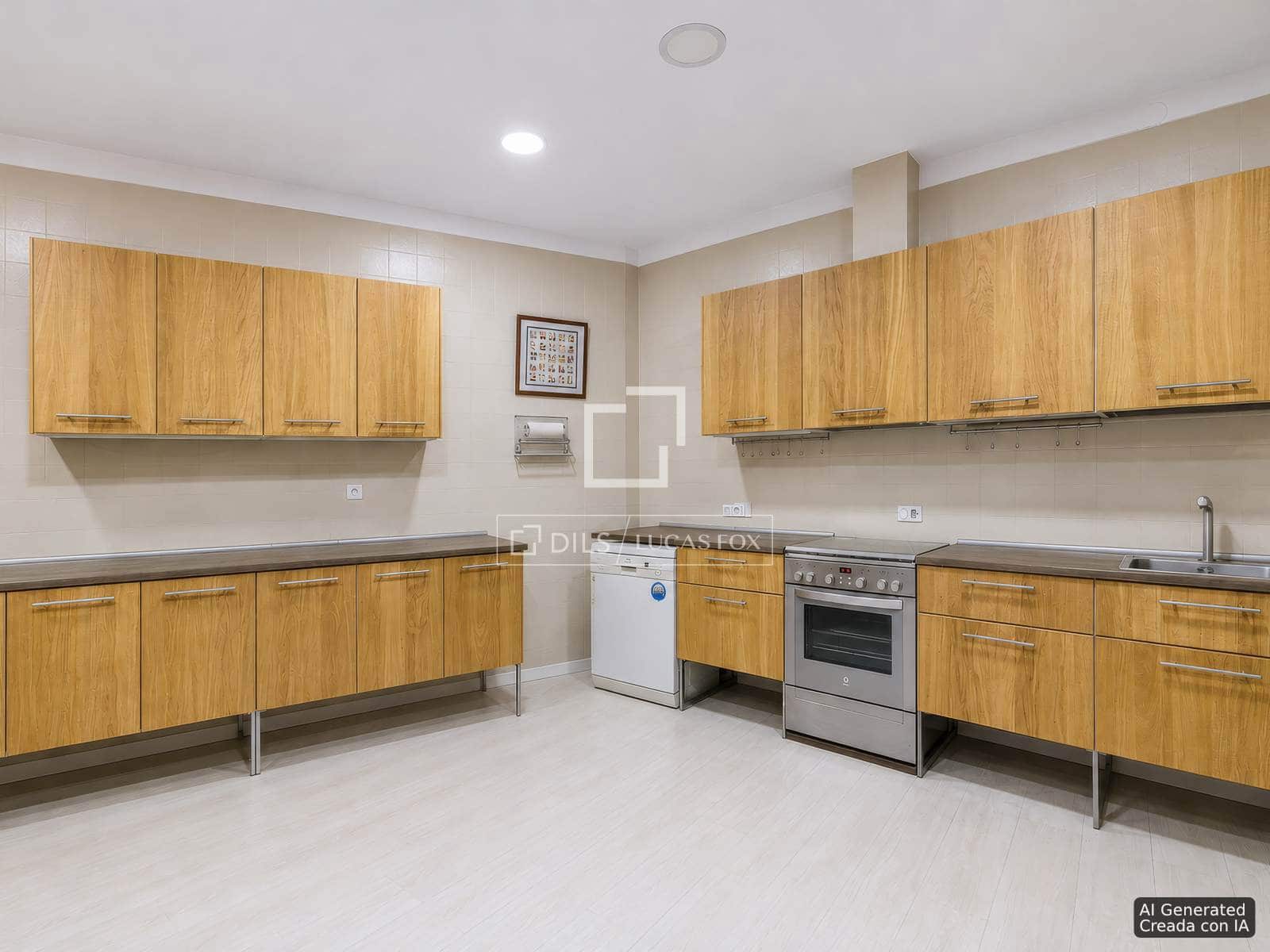 7 bedroom Apartment for sale in Madrid city - € 3,700,000 (Ref: 10016651)
