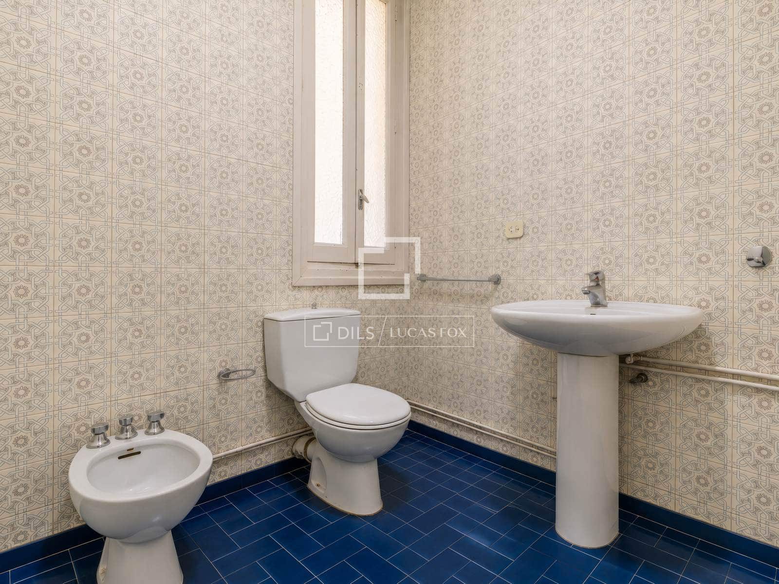 7 bedroom Apartment for sale in Madrid city - € 3,700,000 (Ref: 10016651)