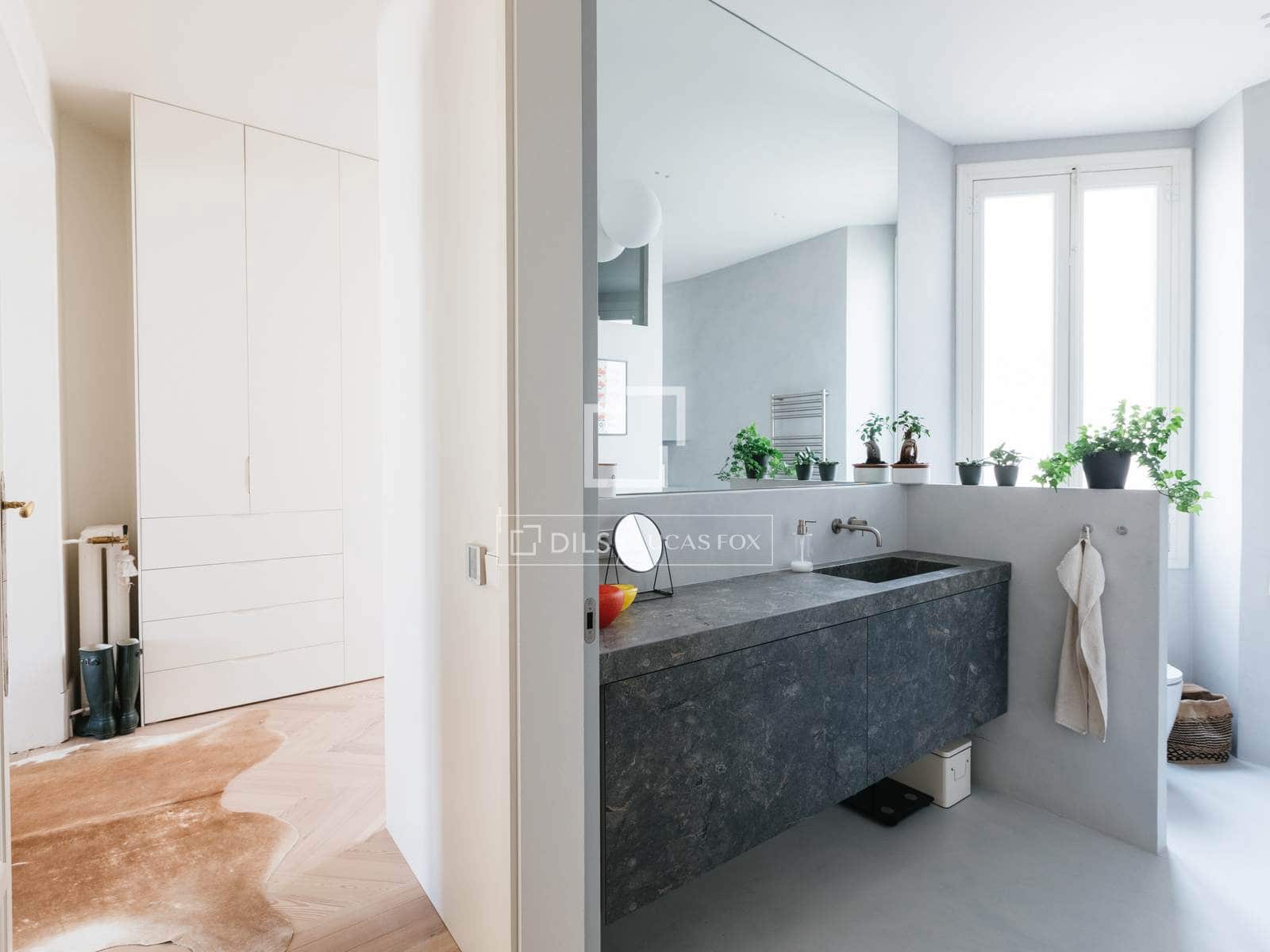 3 quarto Apartamento para arrendar em Madrid cidade com garagem - 12 000 € (Ref: 10016652)