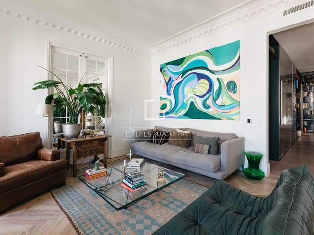 3 quarto Apartamento para arrendar em Jerónimos, Madrid cidade com garagem - 12 000 € (Ref: 10016652)