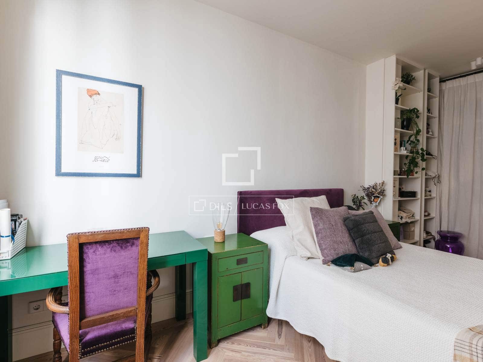 3 quarto Apartamento para arrendar em Madrid cidade com garagem - 12 000 € (Ref: 10016652)