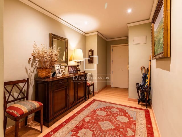 3 bedroom Apartment for sale in Rios Rosas, Madrid city - € 1,250,000 (Ref: 10016653)