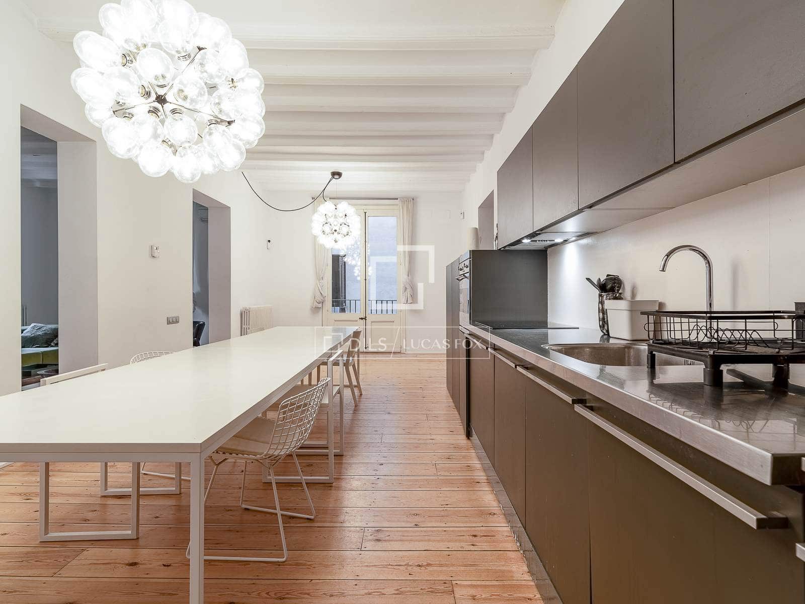 2 bedroom Apartment for sale in Barcelona city - € 825,000 (Ref: 10016757)