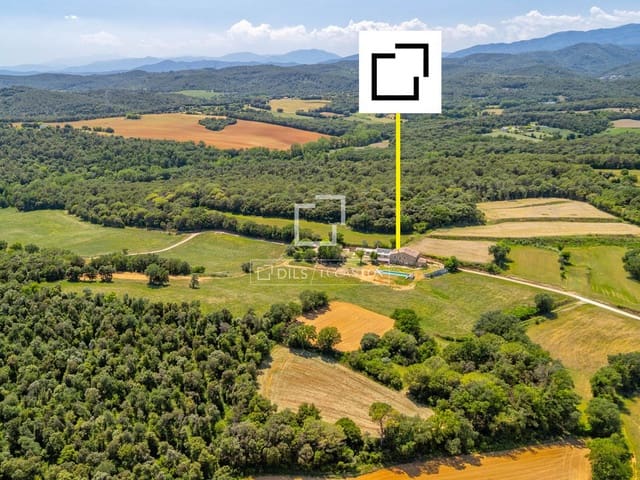 Finca/Casa Rural de 6 habitaciones en Cornellà del Terri en venta con piscina garaje - 2.300.000 € (Ref: 10016816)