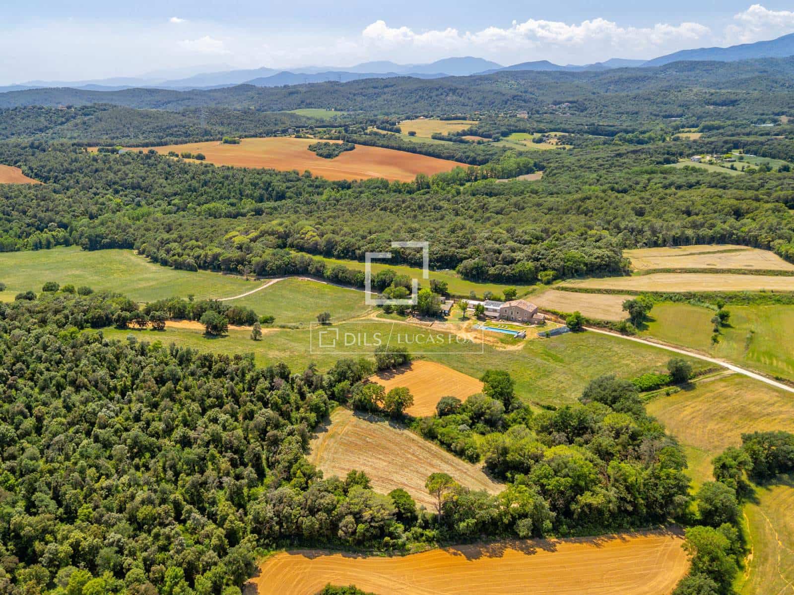 Finca/Casa Rural de 6 habitaciones en Cornellà del Terri en venta con piscina garaje - 2.300.000 € (Ref: 10016816)