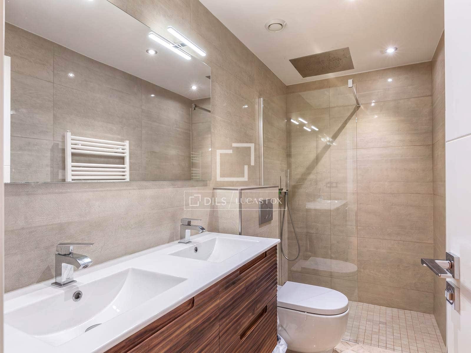 7 bedroom Villa for sale in Roses with pool garage - € 1,495,000 (Ref: 10016969)
