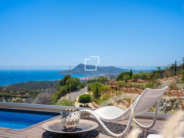 4 chambre Villa/Maison à vendre à Altea avec piscine garage - 799 000 € (Ref: 10018088)