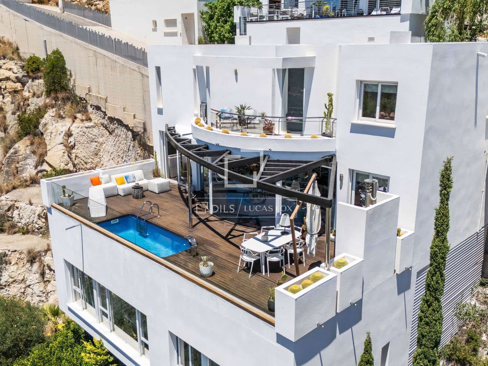 4 chambre Villa/Maison à vendre à Altea avec piscine garage - 799 000 € (Ref: 10018088)