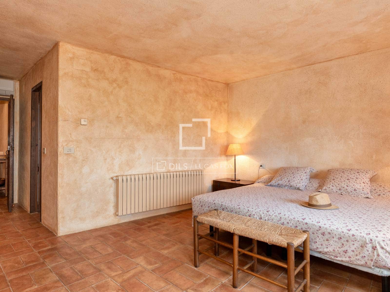 3 sovrum Villa till salu i La Bisbal d'Emporda med garage - 990 000 € (Ref: 10018121)