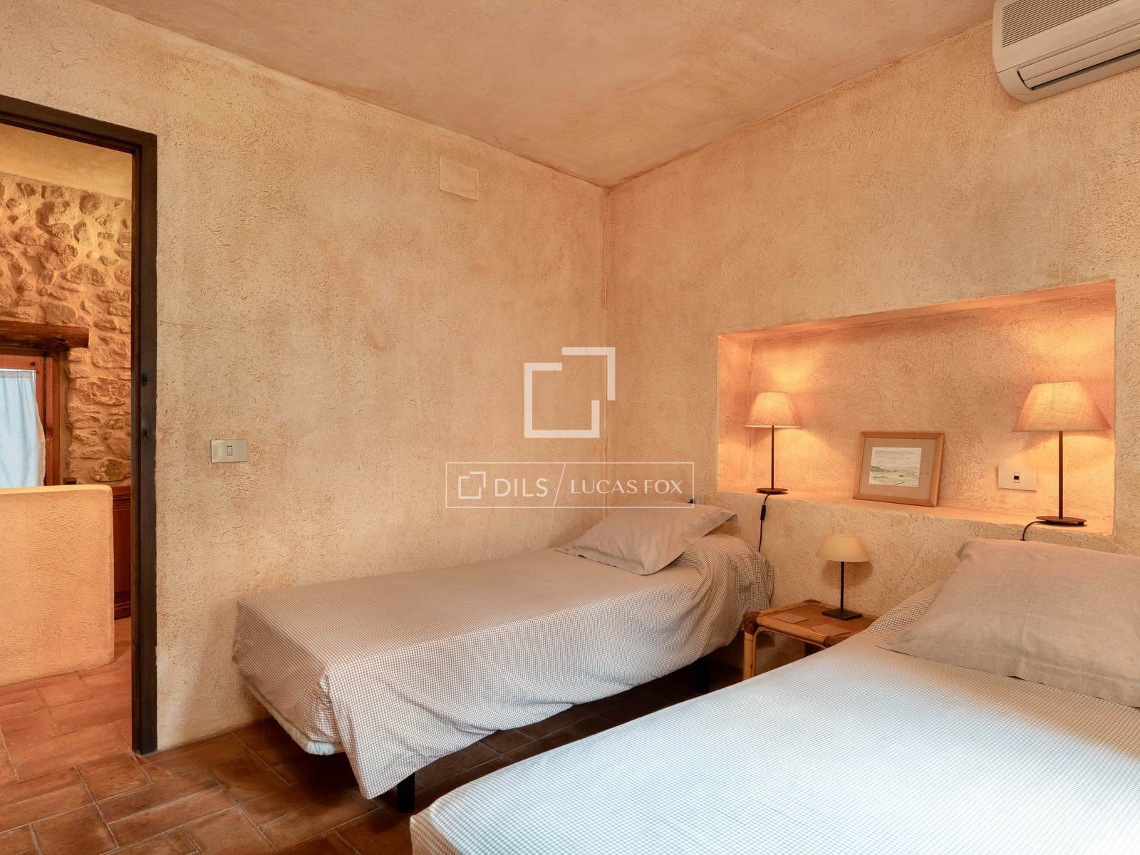 3 sovrum Villa till salu i La Bisbal d'Emporda med garage - 990 000 € (Ref: 10018121)