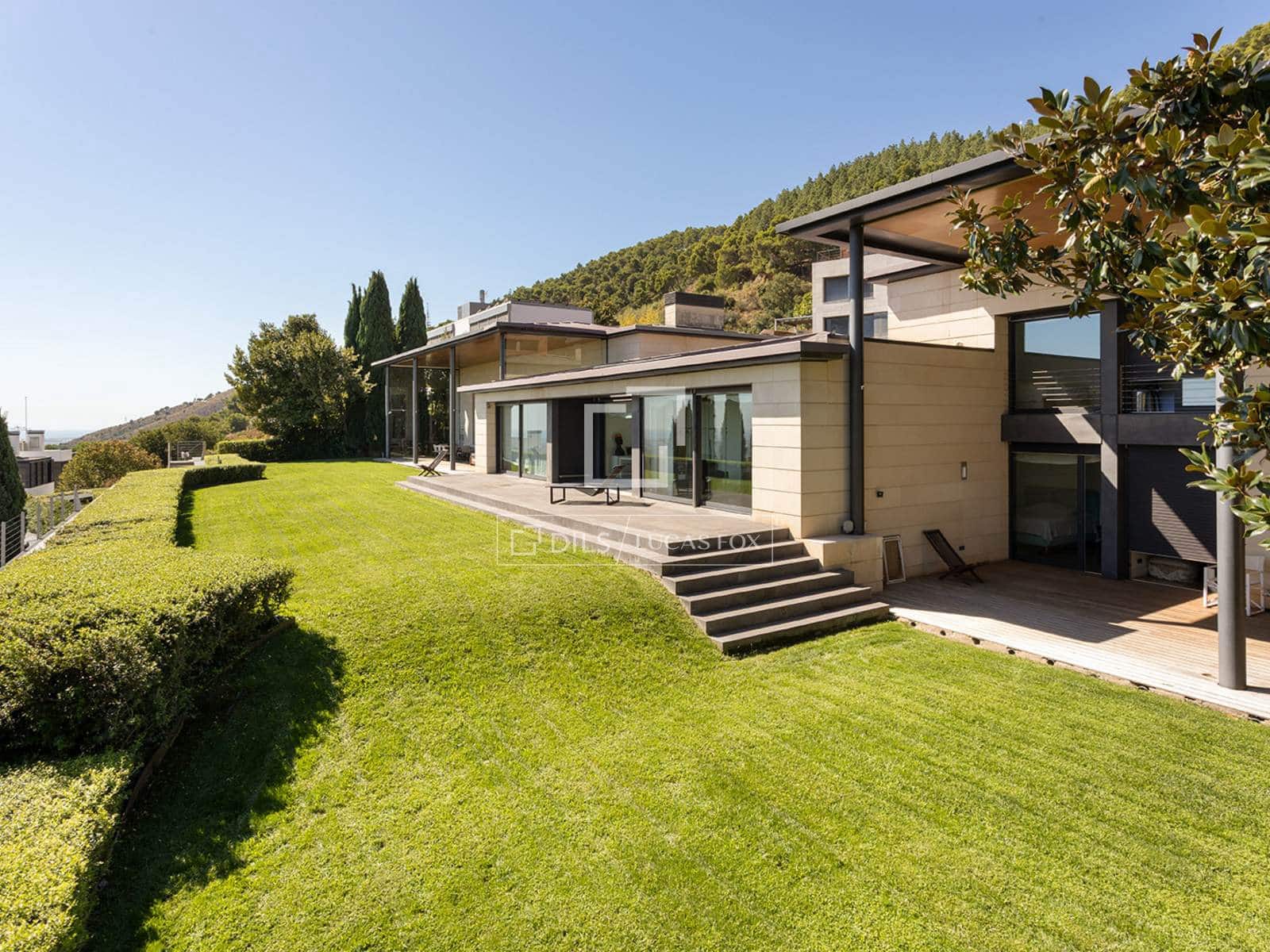 6 bedroom Villa for sale in Barcelona city with garage - € 7,450,000 (Ref: 10019338)
