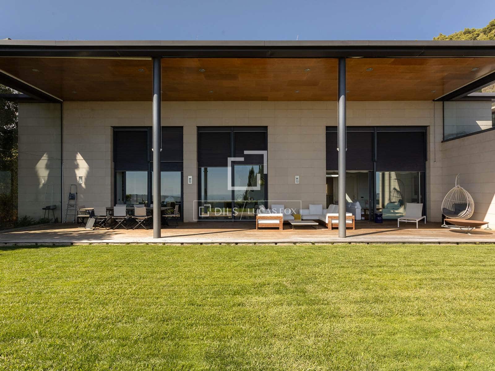 6 bedroom Villa for sale in Barcelona city with garage - € 7,450,000 (Ref: 10019338)