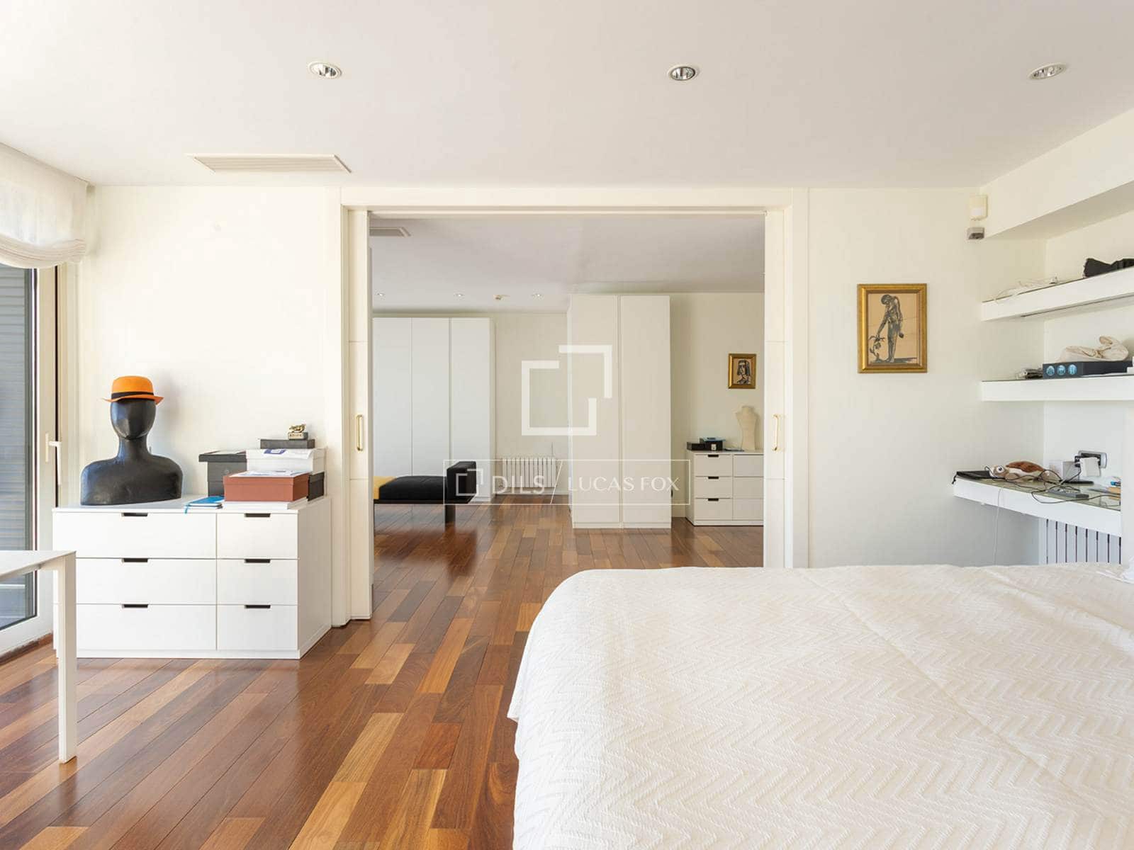 6 bedroom Villa for sale in Barcelona city with garage - € 7,450,000 (Ref: 10019338)