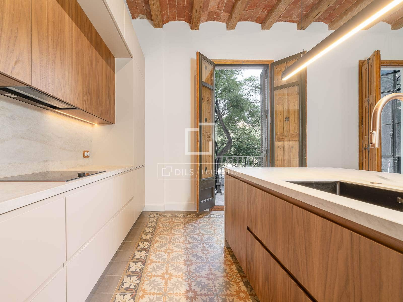 3 sypialnia Apartament na sprzedaż w Miasto Barcelona - 1 285 000 € (Ref: 10019339)