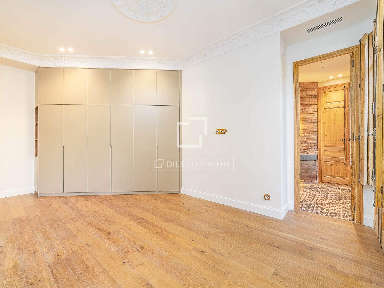 3 sypialnia Apartament na sprzedaż w Miasto Barcelona - 1 285 000 € (Ref: 10019339)
