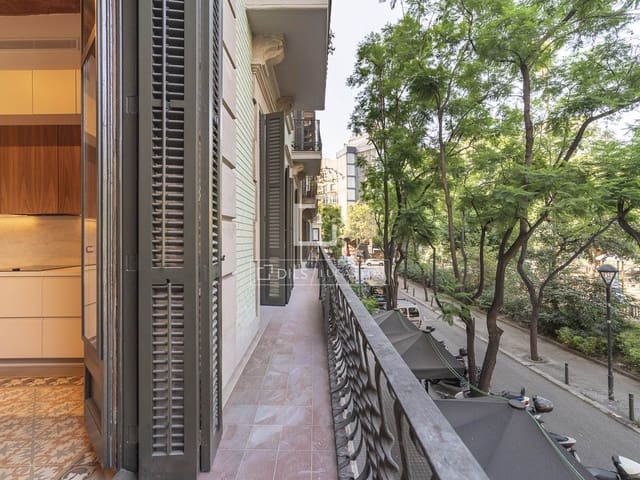 3 sypialnia Apartament na sprzedaż w Miasto Barcelona - 1 285 000 € (Ref: 10019339)