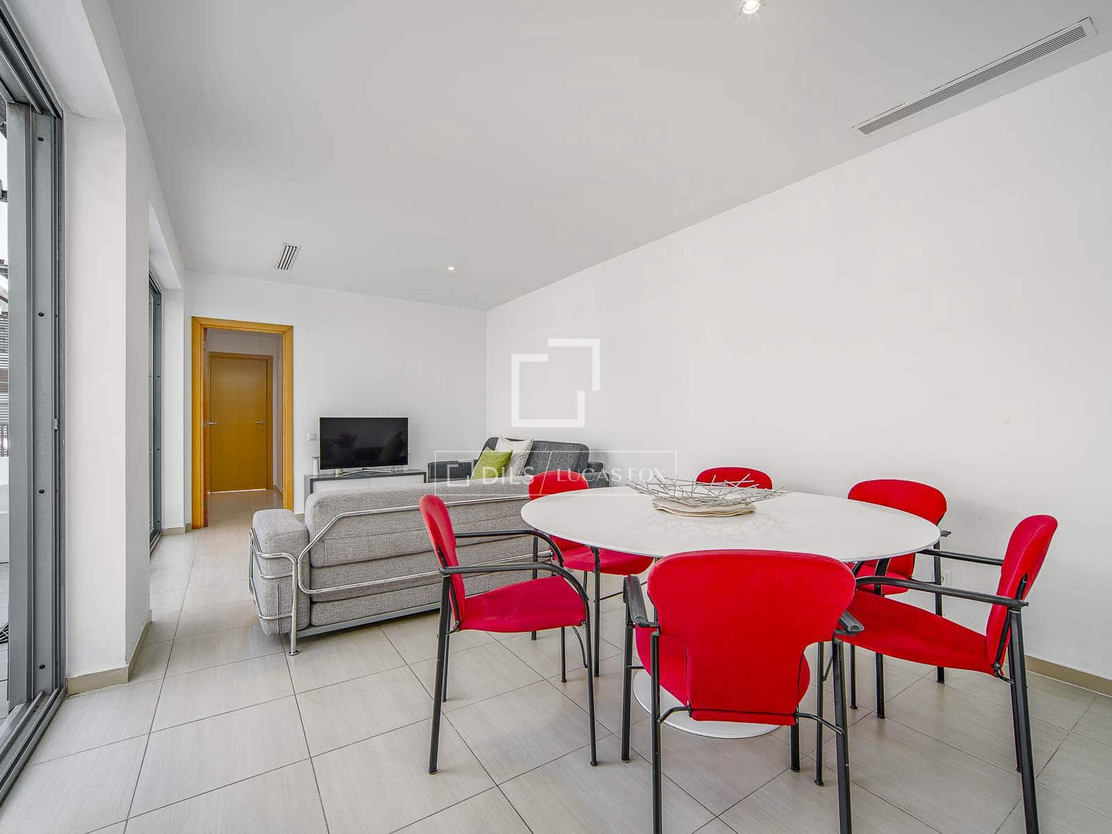 2 bedroom Penthouse for sale in Barcelona city with pool - € 750,000 (Ref: 10019499)