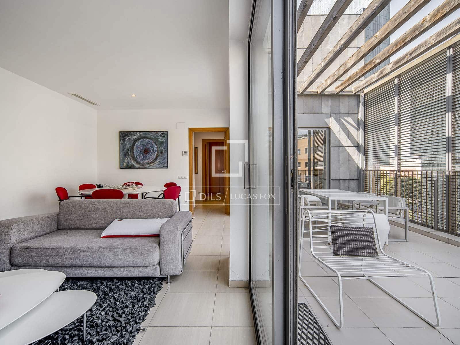 2 bedroom Penthouse for sale in Barcelona city with pool - € 750,000 (Ref: 10019499)