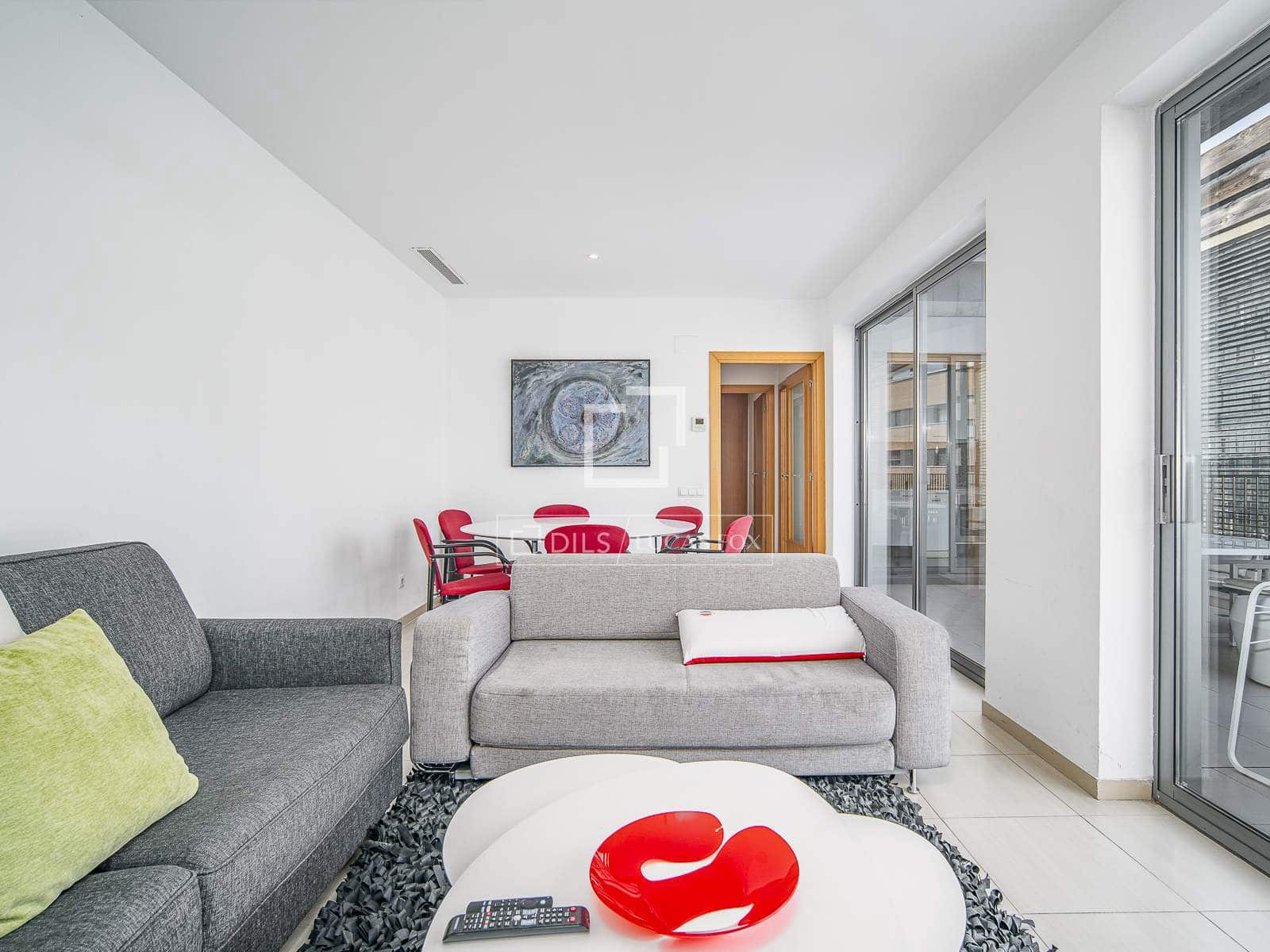 2 bedroom Penthouse for sale in Barcelona city with pool - € 750,000 (Ref: 10019499)
