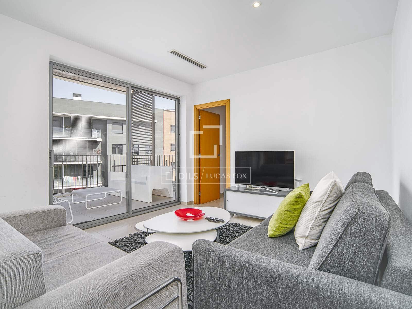 2 bedroom Penthouse for sale in Barcelona city with pool - € 750,000 (Ref: 10019499)