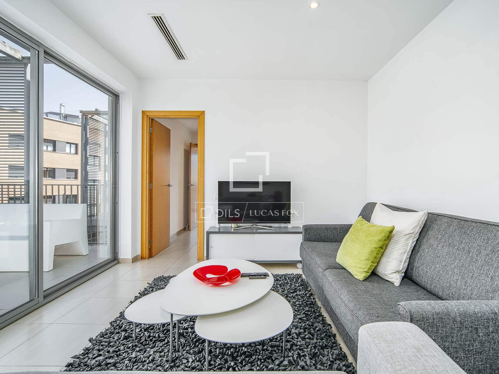 2 bedroom Penthouse for sale in Barcelona city with pool - € 750,000 (Ref: 10019499)